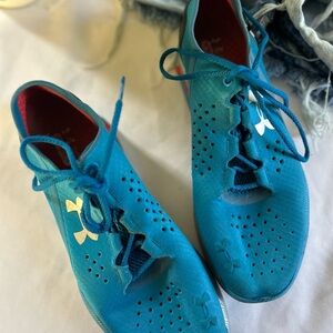 Speedform 7 Blue Athletic Shoes women